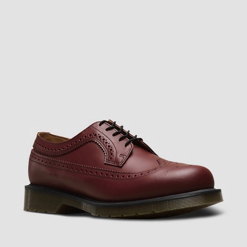 NIB Dr. Martens 3989 Unisex Brogue in Cherry Red Smooth | Men’s 9/Women’s 10